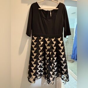 Tracy Reese Black and Gold Geometric Long Sleeve Dress